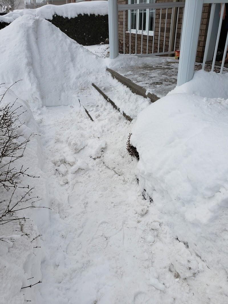 Snow Removal Déneigement St-Pierre in Gatineau (QC) | LiveWay