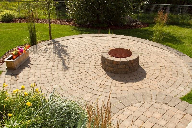 Landscaping HML Landscape Design & Construction in Sturgeon County (AB) | LiveWay